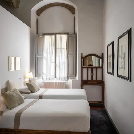 Numa Palazzo Belfiore Apartment Florence